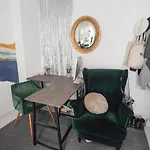 CHARMING studio near Montmartre